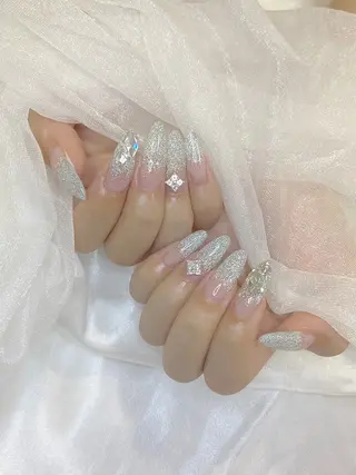 ネイル Lim nail🤍 Ayaのネイルデザイン