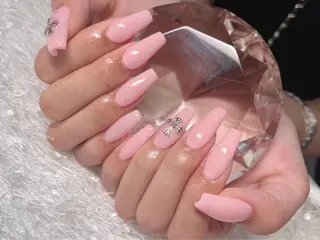 ネイル マツエク・マツパ アイブロウ Nail&eye Belire 新宿のネイルデザイン