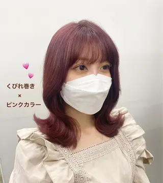 ミディアム ナガイ アヤのヘアスタイル