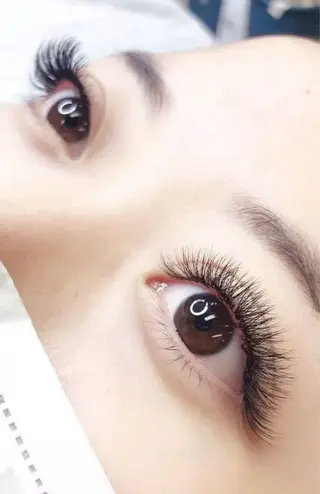 マツエク・マツパ COCO EYELASHアキのマツエク・マツパデザイン