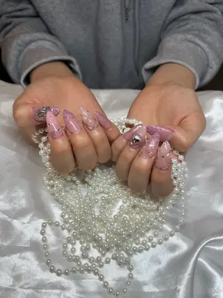 ネイル 濱岡 咲のネイルデザイン