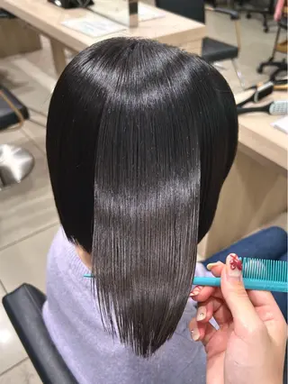 ショート 【🎀推しカラー × 艶髪】小池 雪奈のヘアスタイル