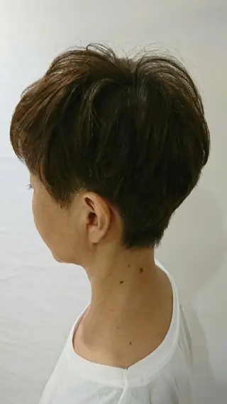 ショート 齋藤 愛美のヘアスタイル