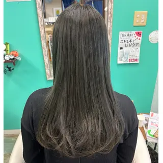 ロング カラー 三原 友美のヘアスタイル