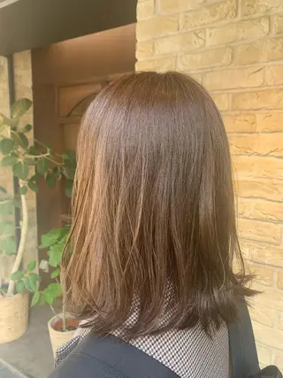 ミディアム カラー 美髪矯正/艶髪 CLUTCH田中海琴のヘアスタイル