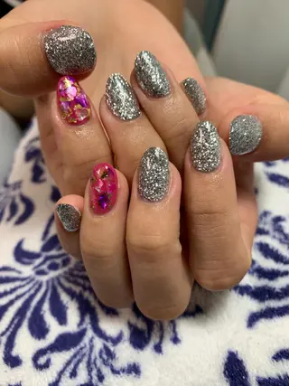 ネイル Disini nailのネイルデザイン