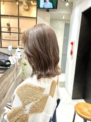 セミロング 🌈外国風ハイライト こうたろうのヘアスタイル