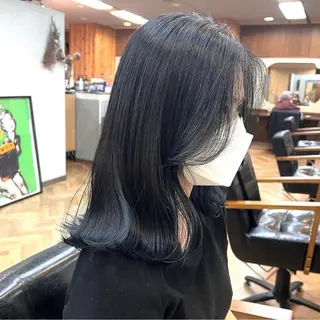 セミロング カラー パーマ ヘアアレンジ メンズ キッズ ネイル マツエク・マツパ アイブロウ 前川 朋香のヘアスタイル