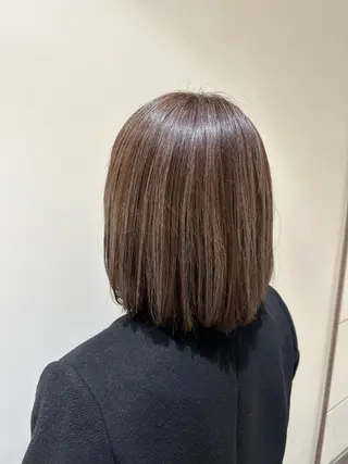ショート カラー ヘアアレンジ タイトボブ個性派カラ ーAKANEのヘアスタイル