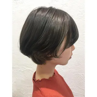 ショート カラー fio マナミのヘアスタイル