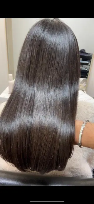 ロング 吉井 美穂奈のヘアスタイル