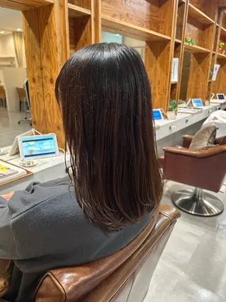 ミディアム adorable 樋口円のヘアスタイル