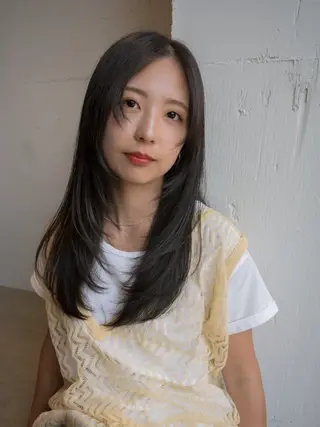 ミディアム 【韓国レイヤー特化 ハッシュカット】のヘアスタイル