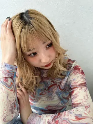 セミロング カラー ヘアアレンジ 似合わせレイヤー 海外風レイヤーmioのヘアスタイル