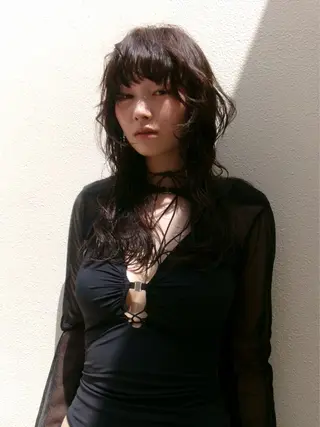 セミロング MARU パーマ/レイヤーのヘアスタイル