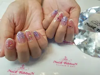 ネイル ネイルリボン 受付スタッフのネイルデザイン