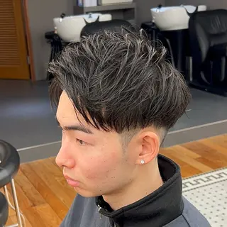 ショート メンズ メンズカット✂️ スキンフェード伊藤陸のヘアスタイル