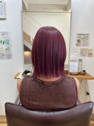 ショート カラー 根石 結菜のヘアスタイル