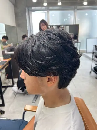 メンズ カズキ🌼曲がる 縮毛矯正のヘアスタイル