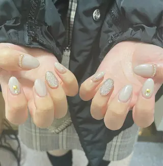 ネイル 髙橋 優菜のネイルデザイン