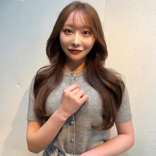 ロング カラー ヘアアレンジ 🎀ハイトーン・艶 カラー HANA🎀のヘアスタイル