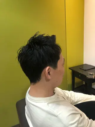 メンズ そそ　喜 多のヘアスタイル