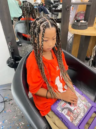 ロング ヘアアレンジ キッズ MEI/ブレイズ/ コーンロウ/茅ヶ崎のヘアスタイル