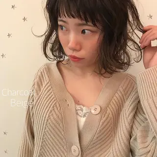 ミディアム カラー 市川 千夏のヘアスタイル