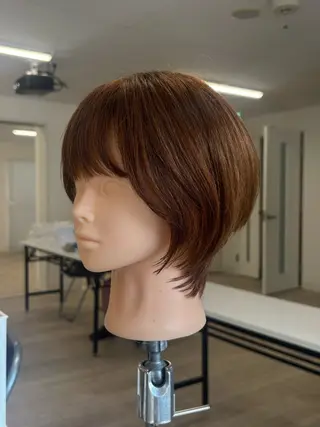 ショート 篠田 奈々のヘアスタイル