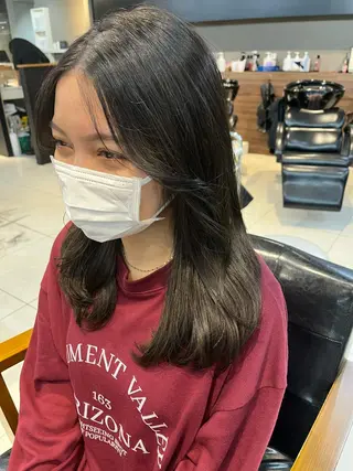 セミロング カラー キッズ ネイル マツエク・マツパ アイブロウ 透明感カラー🤎 ゆりのヘアスタイル
