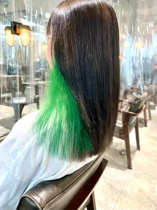 セミロング カラー ヘアアレンジ 🌈インナーカラー ‘ショウマ’🌈のヘアスタイル