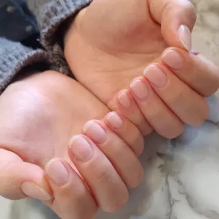 ネイル ジェヌインネイル 河内のネイルデザイン