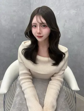 セミロング カラー みゅう／韓国：網紅： トレンドヘアのヘアスタイル