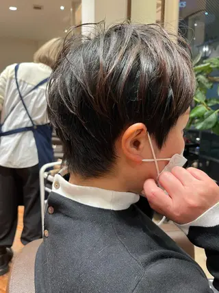ショート ｼｮｰﾄｶｯﾄ 梅田 山下　すみれのヘアスタイル