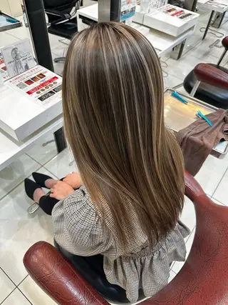 セミロング 神戸 大輝のヘアスタイル