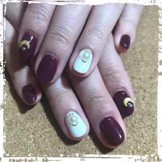 ネイル ECLAT エクラ所属・寺山 千鶴のネイルデザイン