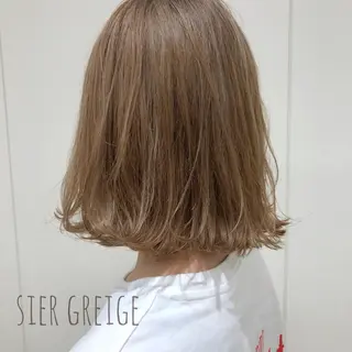 ミディアム カラー ケアブリーチ 坪井佑樹のヘアスタイル