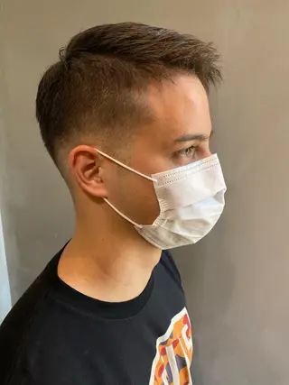ショート メンズ 寳泉 章弘のヘアスタイル