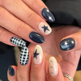 ネイル nails Mintia ～esaka～所属・松本 麻子のネイルデザイン