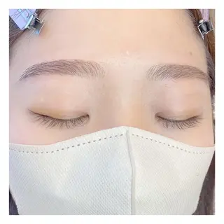 メンズ アイブロウ LELEGANCE eyelashのマツエク・マツパデザイン