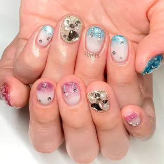 ネイル VOGUE ×SWANのネイルデザイン