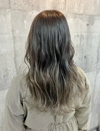 ロング カラー 興津/韓国レイヤー ダブルカラー美髪縮毛のヘアスタイル