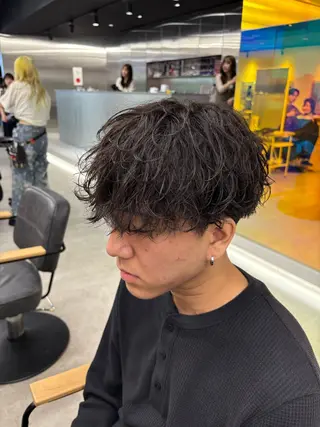 ショート パーマ メンズ シャドウパーマ/ ルーズパーマ/メンズのヘアスタイル