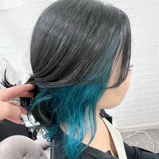セミロング カラー 🌈 YUUNA🌈のヘアスタイル