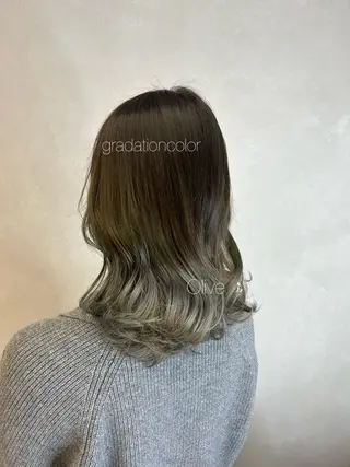 セミロング カラー 暖色･似合わせカラー (廣石沙英🎀)のヘアスタイル