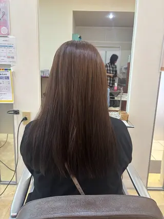 カラー 尾崎 優花のヘアスタイル