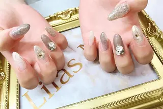 ネイル Lilas Nailのネイルデザイン