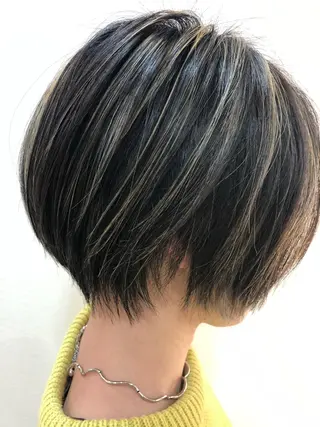 ショート 神田 澪史のヘアスタイル