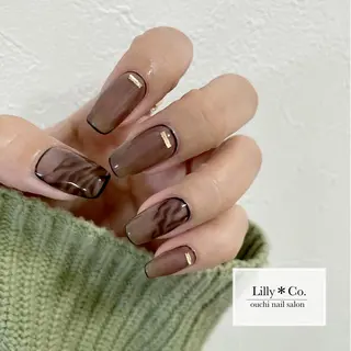 ネイル Lilly Co.のネイルデザイン