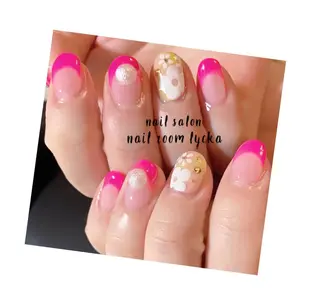 ネイル ﾈｲﾙﾙｰﾑﾘｯｶ 𝐦𝐚𝐲𝐮のネイルデザイン